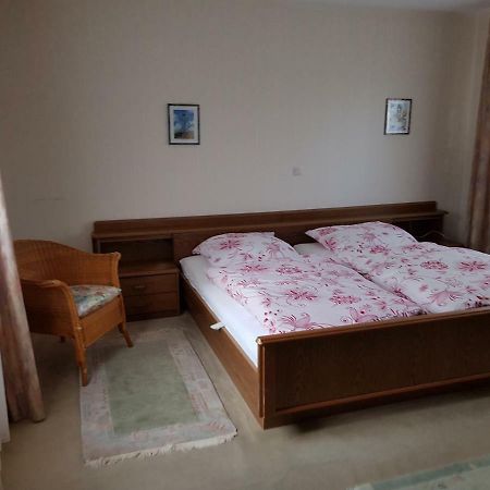 Ferienwohnung, Monteurwohnung "Strunde" 베르기슈글라트바흐 외부 사진