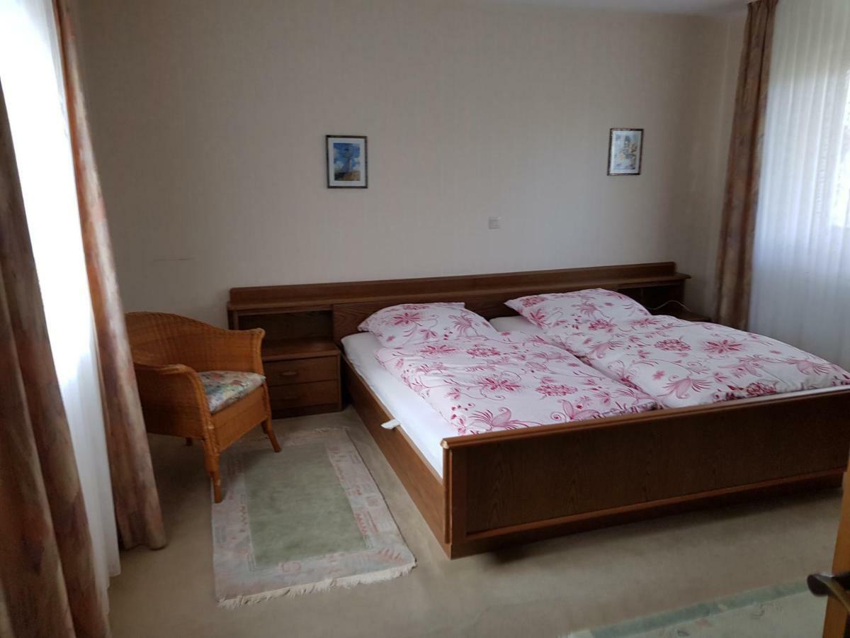 Ferienwohnung, Monteurwohnung "Strunde" 베르기슈글라트바흐 외부 사진